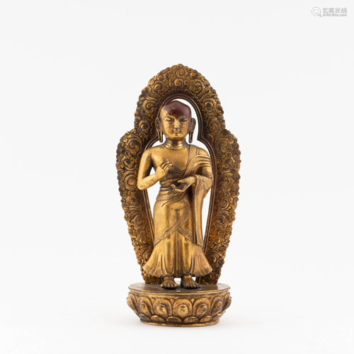 QING GILT BRONZE STANDING BUDDHA ARHAT & AURE…