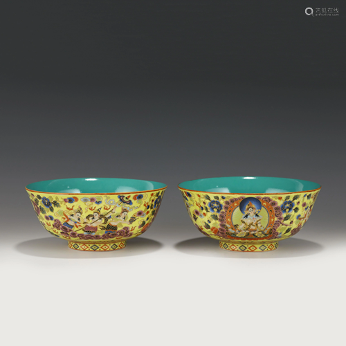 QIANLONG FAMILLE ROSE FLORI PORCELAIN BOWLS