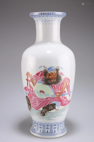 A CHINESE PORCELAIN VASE, of baluster form, enamel