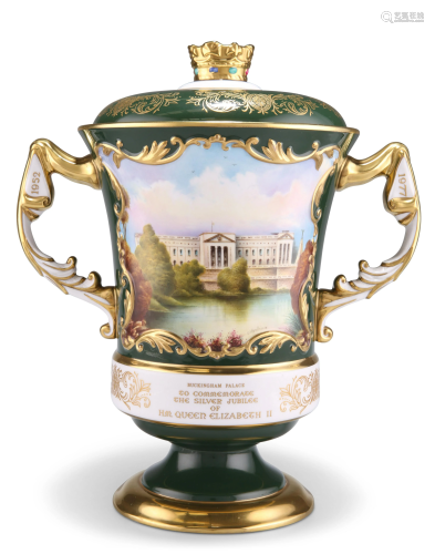 A LARGE AYNSLEY LIMITED EDITION LOVING CUP AND COVER,