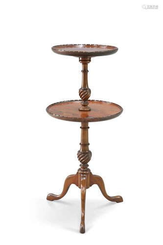 A SMALL GEORGIAN STYLE TWO-TIER MAHOGANY DUMB WAITER,