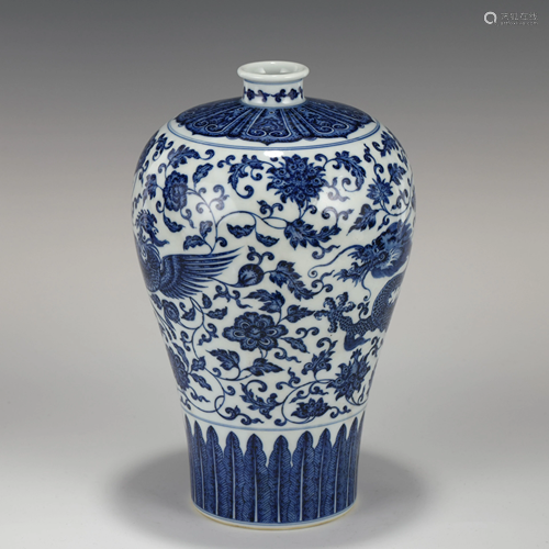 YONGZHENG BLUE & WHITE DRAGON PHOENIIX PORCELAIN PLUM