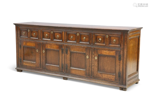 A FINE 17TH CENTURY STYLE OAK DRESSER BASE, BY DAVID