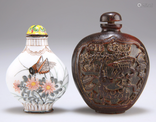 A 19TH CENTURY CHINESE CARVED HORN SNUFF BOTTLE,