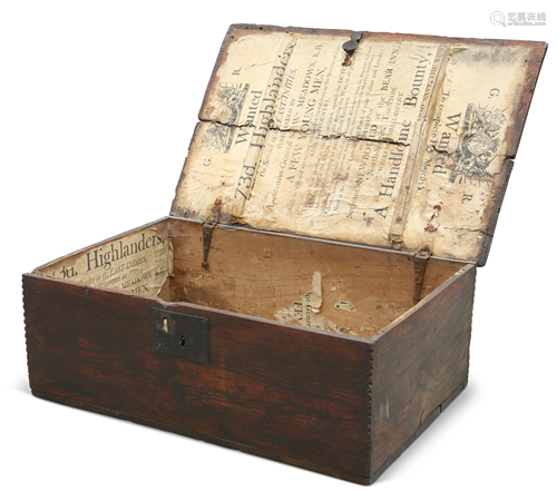 AN EARLY 18TH CENTURY OAK BIBLE BOX, rectangular with