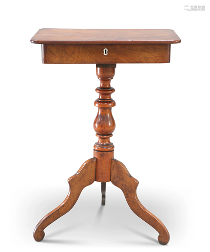 A 19TH CENTURY CONTINENTAL MAHOGANY OCCAS…