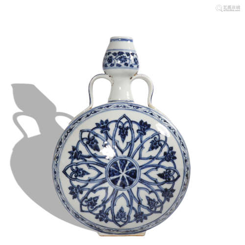 A blue and white moonflask