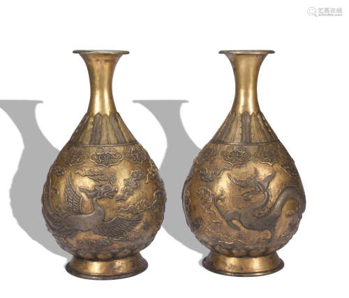 A pair of gilt-bronze vase