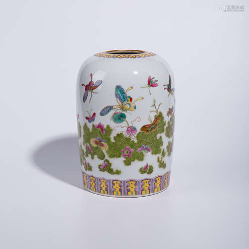 Qing Dynasty Qianlong pastel jar