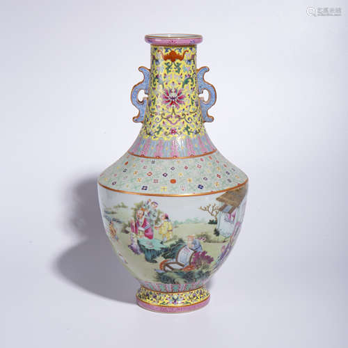 Qing Qianlong pastel figure story pattern two ear bottle