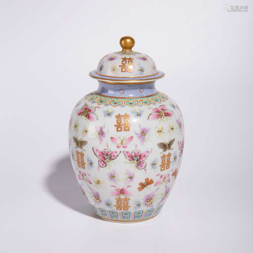 Qing Guangxu pink butterfly pattern covered pot