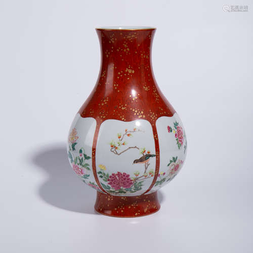 Qing Dynasty Yongzheng pink flower pattern bottle