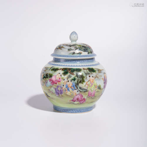 Qing Dynasty Qianlong pastel covered pot