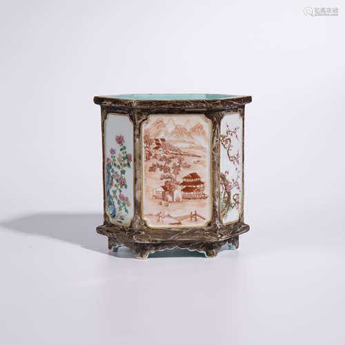 Qing Qianlong pastel hexagonal pen holder