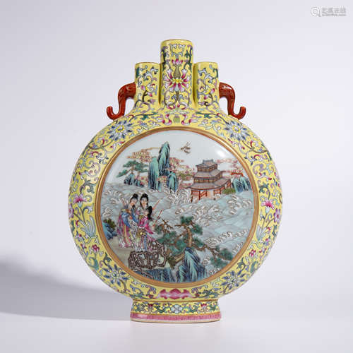 Qing Qianlong pastel three tube flat bottle