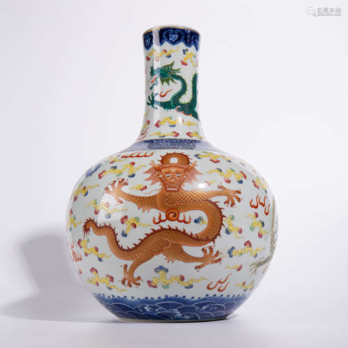 Qing Qianlong pink dragon pattern celestial bottle