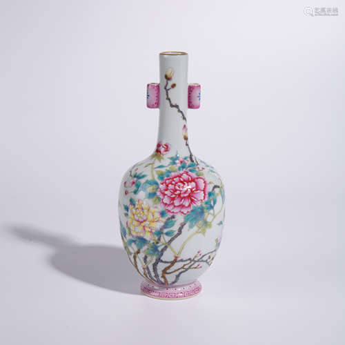 Qing Yongzheng pink two ear bottle