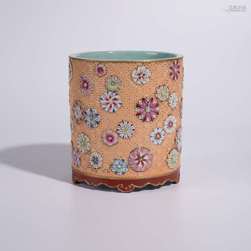 Qing Dynasty Qianlong pastel ball pattern pen holder