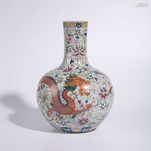 Qing Qianlong pink dragon pattern celestial bottle