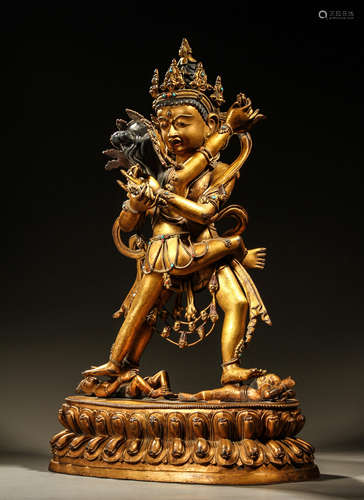 Bronze gilt inlaid with pine stone Buddha in Qing Dynasty