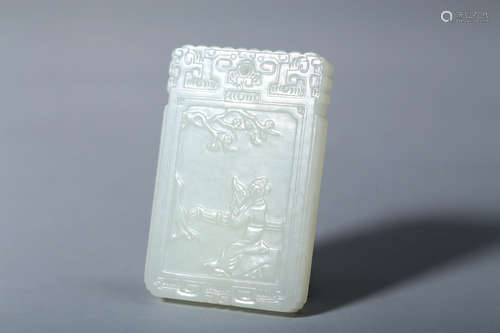 CHINESE CARVED WHITE JADE FIGURE PENDANT