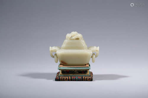 CHINESE CARVED WHITE JADE DOUBLE LOOP HANDLE CENSER AND COVE...