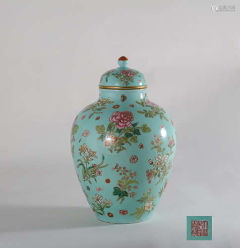 CHINESE FAMILLE ROSE FLORAL JAR AND COVER