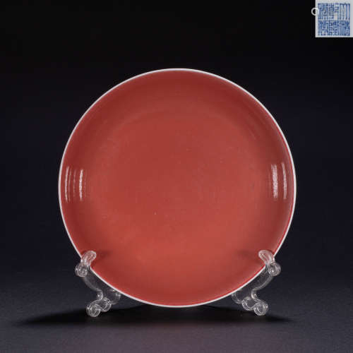 CHINESE RED GLAZE PLATE, QING DYNASTY QIANLONG