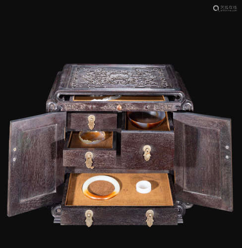 CHINESE ROSEWOOD MULTI-TREASURE CHEST, QING DYNASTY