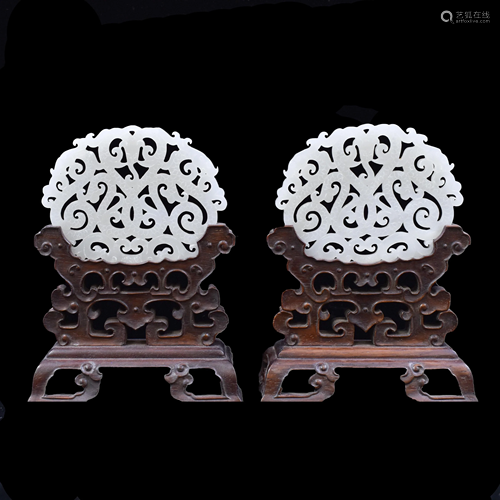 PAIR OF DOUBLE DRAGONS WHITE JADE TABLE SCREENS