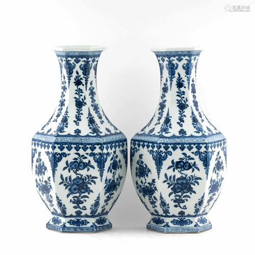 PR. QING BLUE & WHITE HEXAGONAL ZUN VASES