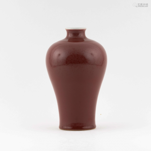 QING RED MONOCHROME GLAZED MEIPING JAR