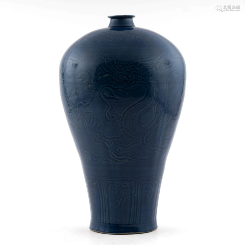 MING BLUE MONOCHROME GLAZED MEIPING JAR