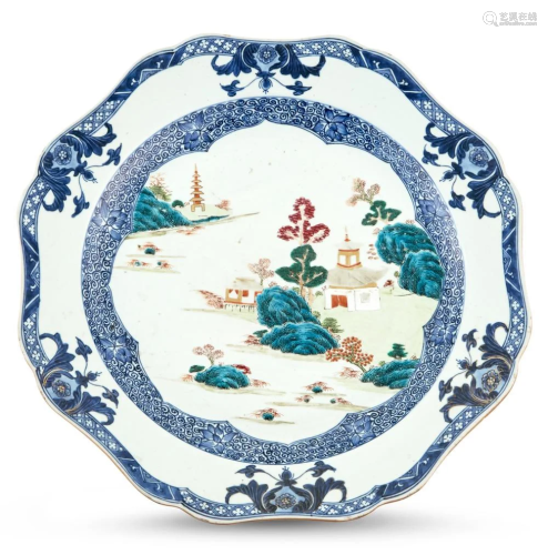 A Chinese Export Porcelain Charger