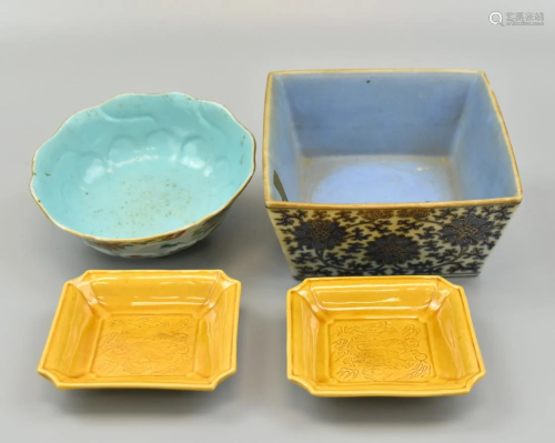 4 Chinese Porcelain Dishes and Bowls, 19-20th C.