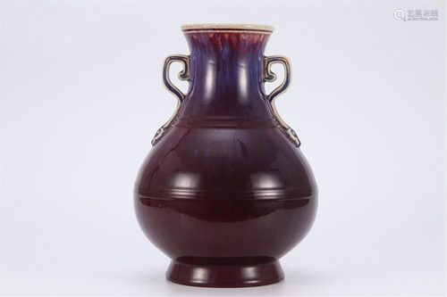 A FLAMBE GLAZE VASE WITH DOUBLE HANDLES