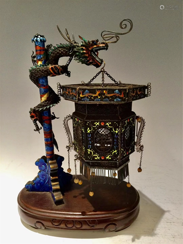 A SILVER-WIRES INLAID DRAGON LANTERN