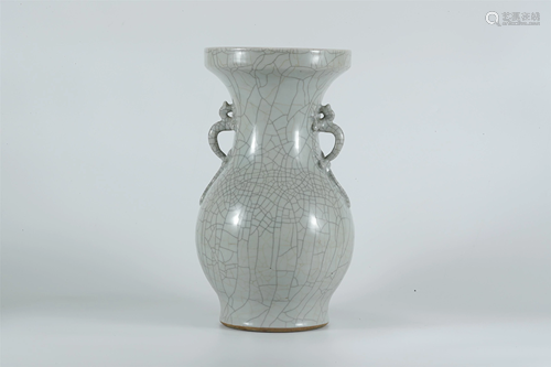 A 'Ge-type' Vase