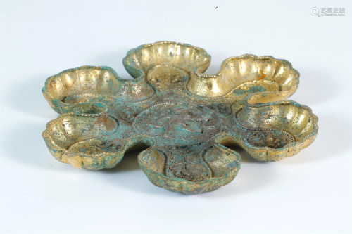 A Gilt-bronze Dish
