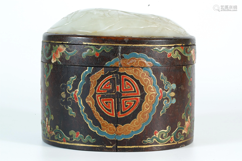 A Wooden 'Fushou' Box and Cover