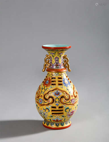 Qing Dynasty-Qianlong yellow ground famille rose double ear ...