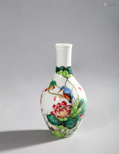 Qing-Yongzheng Enamel Flower and Bird Vase