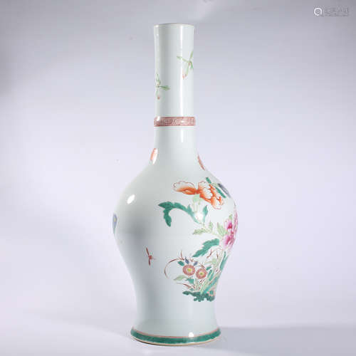 Qing-Yongzheng famille rose bottle