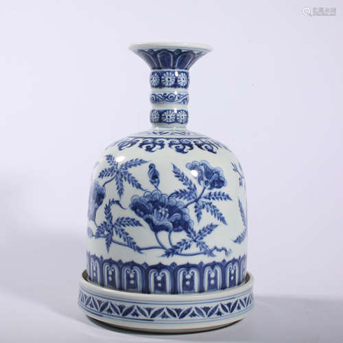 Ming Dynasty-Xuande Blue and White Skimmer Vase