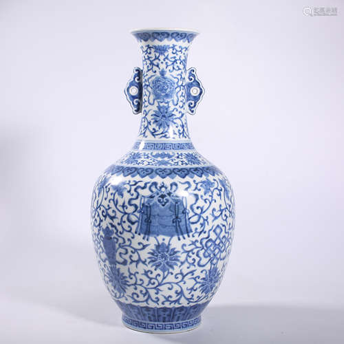 Qing-Daoguang Cyan Vase