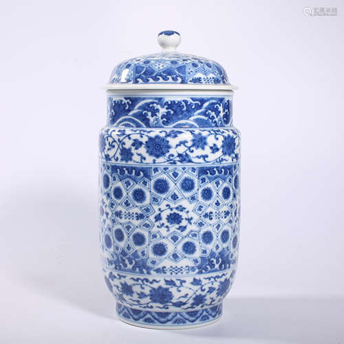 Qing-Qianlong blue and white jar