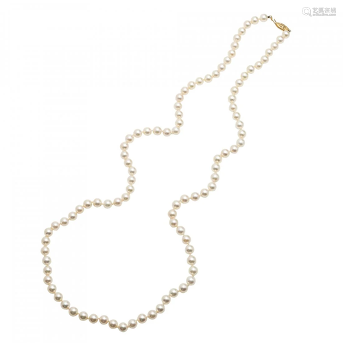 A Pearl Necklace