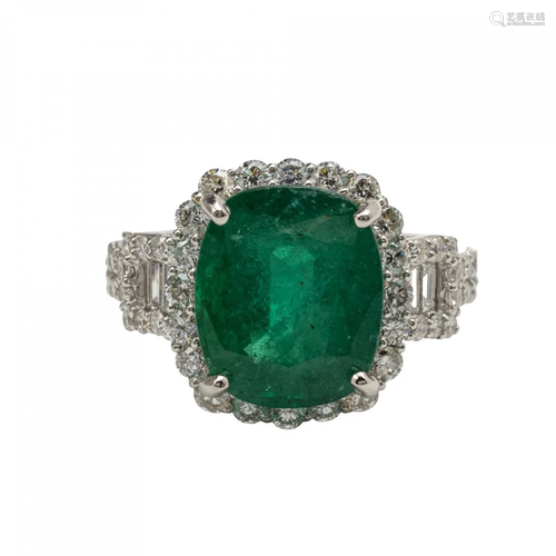 18kt Emerald and Diamond Ring