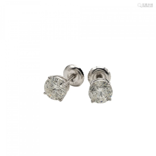 Pair of 18kt Diamond Stud Earrings