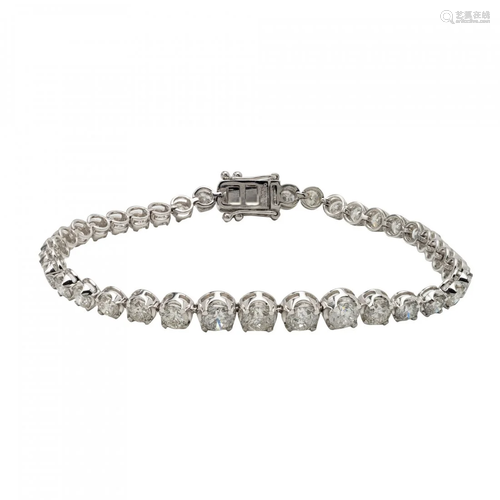 White Gold and Diamond Tennis Bracelet